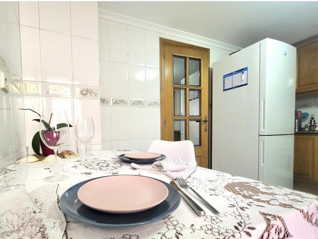 Апартаменты Amistosa, Habitacion Con Balcon, Alicante, Playa, Centro, Rambla, Mercado Экстерьер фото